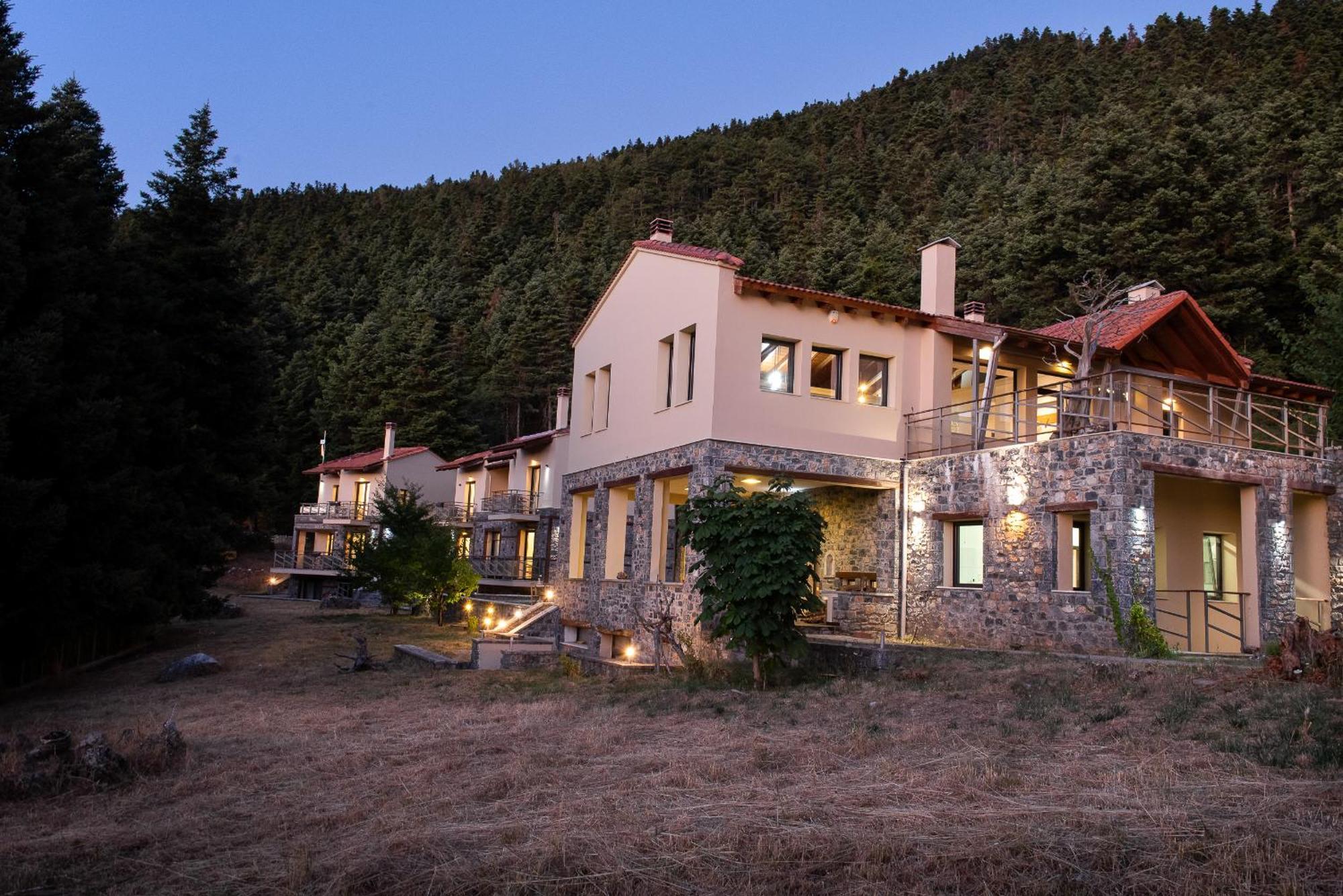 Natura Hotel Vitina Exterior foto